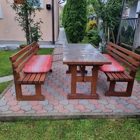 Apartman- * Szarajevó